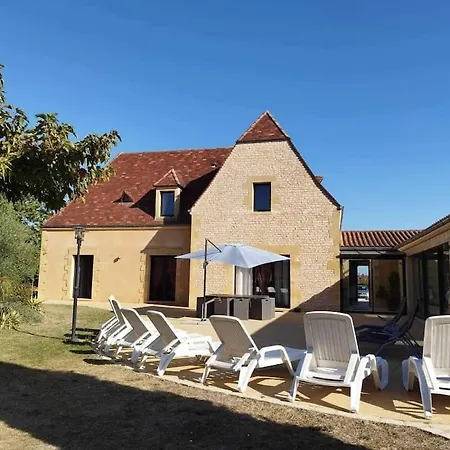 La Jolie Du Pesquier Villa *