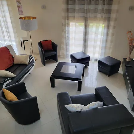 La Jolie Du Pesquier Villa